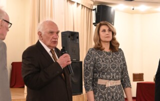 Вручение памятной медали 19
